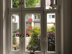 sechs-denkmalfenster-weiß