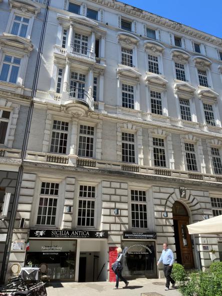 Sanierung Denkmalschutz Fenster mit Sprossen